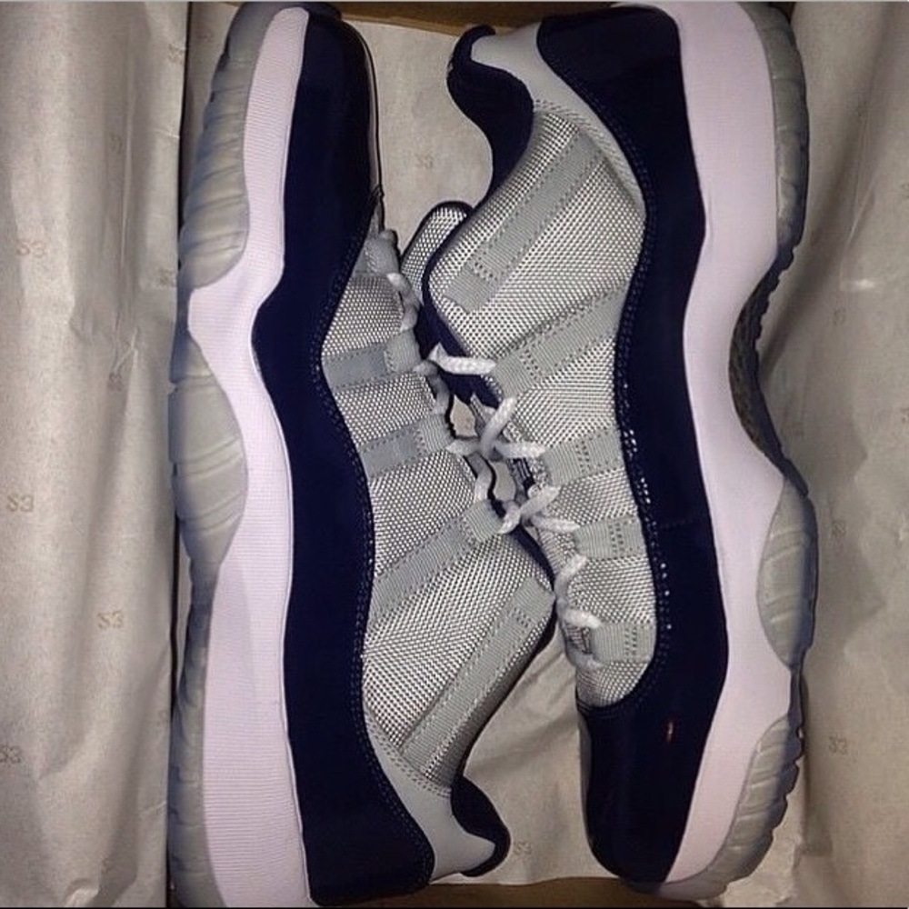 Georgetown 11’s